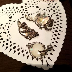 Vintage Pixie Elf Mermaid Silver Abalone mother of pearl pins lot